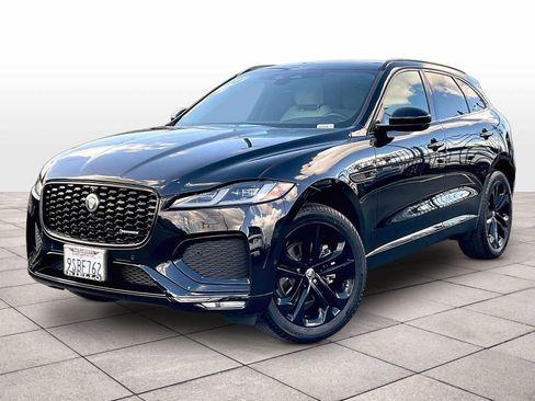 Used 2025 Jaguar F-PACE R-Dynamic S image 1