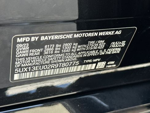 Used 2024 BMW X5 sDrive40i w/ M Sport Package RWD image 29