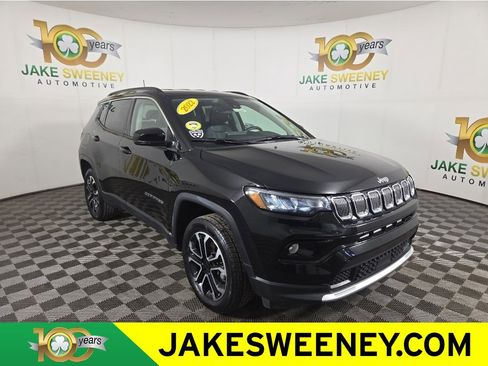 Used 2022 Jeep Compass Limited image 1