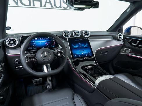 New 2026 Mercedes-Benz GLC 300 300 4MATIC image 16