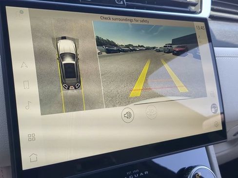 New 2025 Jaguar F-PACE R-Dynamic S AWD/4WD image 16