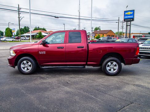 Used 2018 RAM 1500 Express AWD/4WD image 4