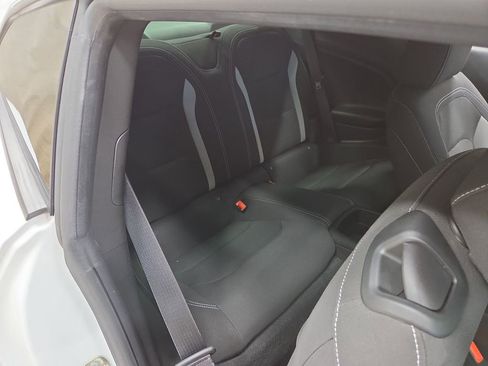 Used 2023 Chevrolet Camaro LT w/ Technology Package RWD image 9