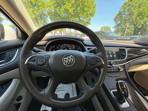 Used 2017 Buick LaCrosse FWD image 29