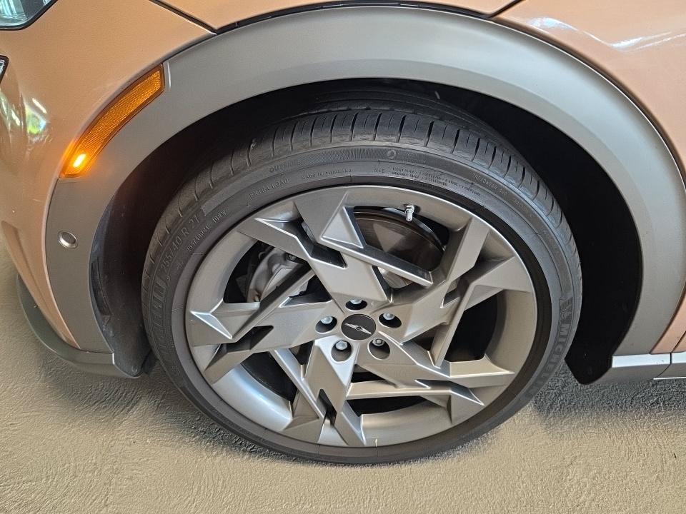 Used 2023 Genesis GV60 Performance AWD/4WD image 15