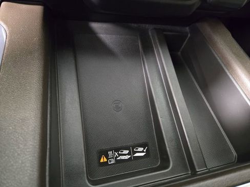 Used 2019 GMC Sierra 1500 Denali AWD/4WD image 27