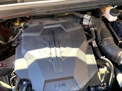 Used 2022 Kia Carnival SX Prestige image 31