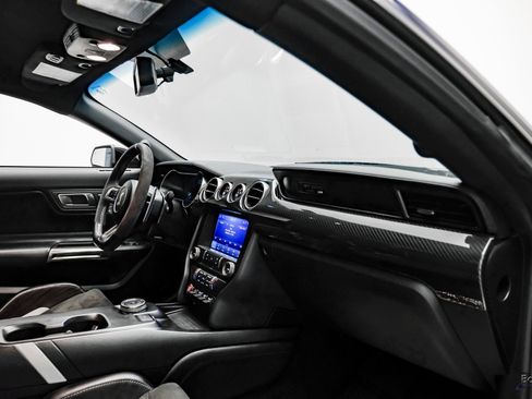 Used 2020 Ford Mustang Shelby GT500 w/ Carbon Fiber Track Pack image 48