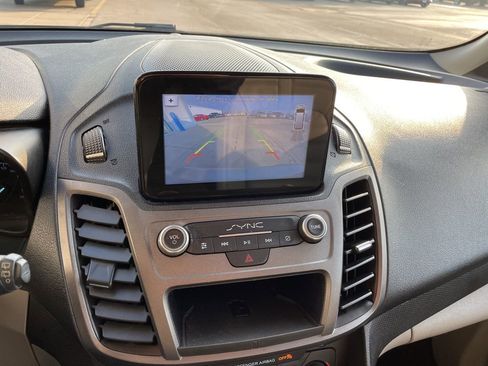 Used 2019 Ford Transit Connect XLT w/ XLT Premium Package image 23