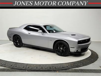 Used 2017 Dodge Challenger R/T