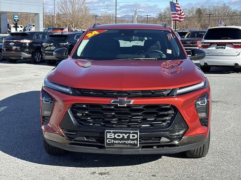 Certified 2024 Chevrolet Trax ACTIV w/ Driver Confidence Package image 5