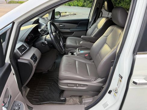 Used 2014 Honda Odyssey EX-L image 21