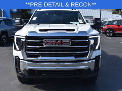 Used 2024 GMC Sierra 2500 SLE w/ SLE Convenience Package image 7