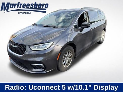 Used 2021 Chrysler Pacifica Touring w/ Cold Weather Group FWD image 7