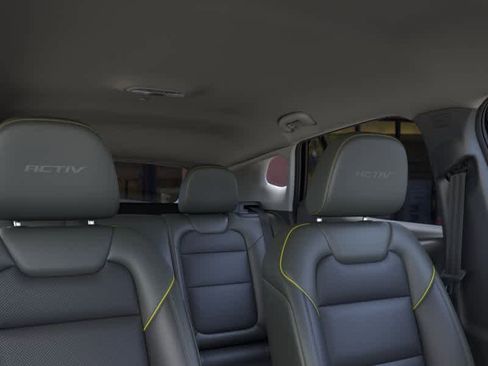 New 2026 Chevrolet Trax ACTIV w/ Driver Confidence Package FWD image 24