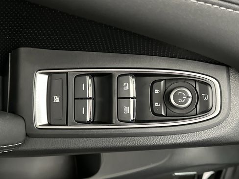 New 2026 Subaru Ascent Limited image 19