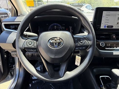 Used 2026 Toyota Corolla LE FWD image 25