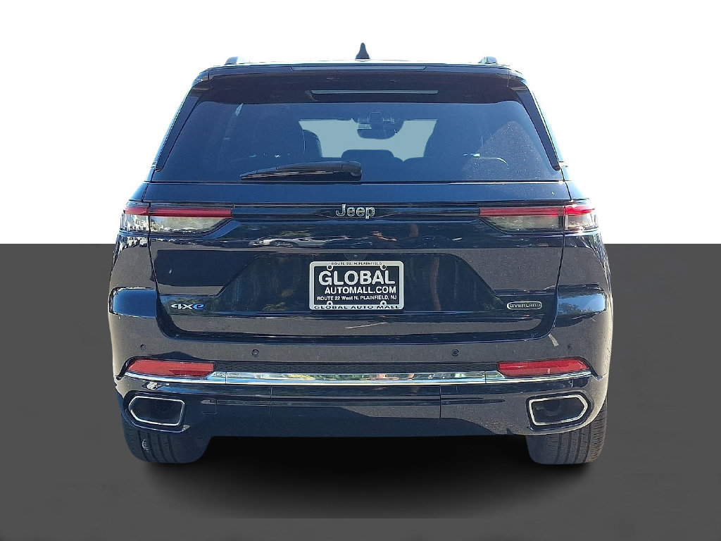 Used 2023 Jeep Grand Cherokee Overland AWD/4WD image 6