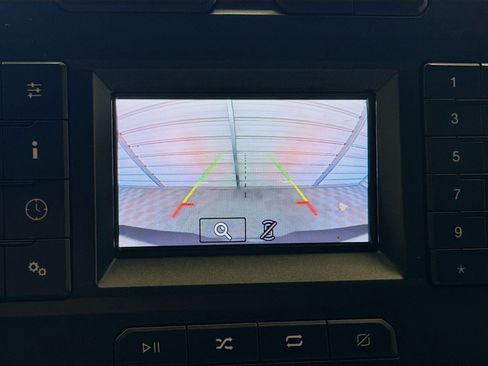 Used 2018 Ford F150 XLT RWD image 16