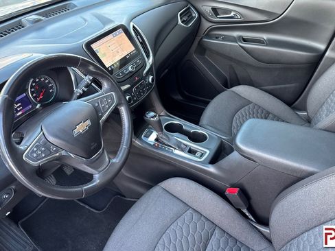 Used 2021 Chevrolet Equinox LT image 10