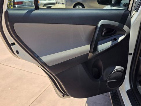 Used 2011 Toyota RAV4 2WD w/ Upgrade Value Pkg image 24