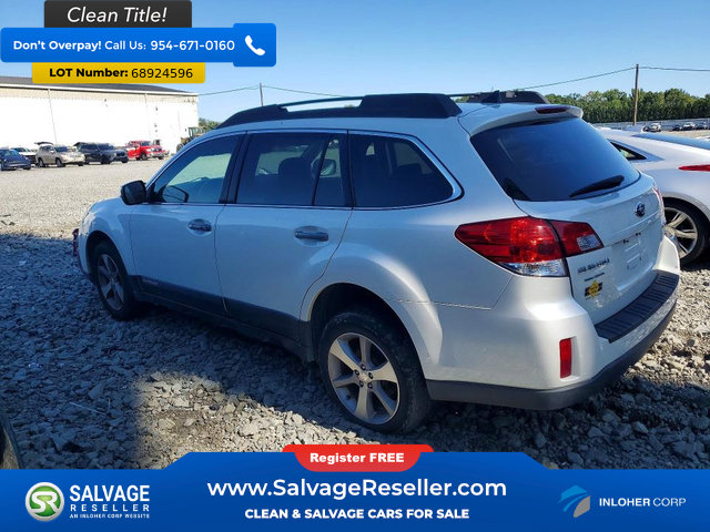 Used 2013 Subaru Outback 2.5i Limited AWD/4WD image 3