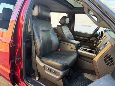 Used 2014 Ford F250 Platinum w/ FX4 Off-Road Package image 19