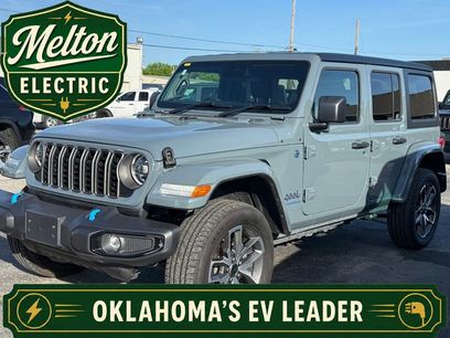 Used 2024 Jeep Wrangler Unlimited w/ Convenience Group