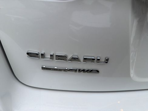 Used 2023 Subaru Impreza 2.0i Premium image 8