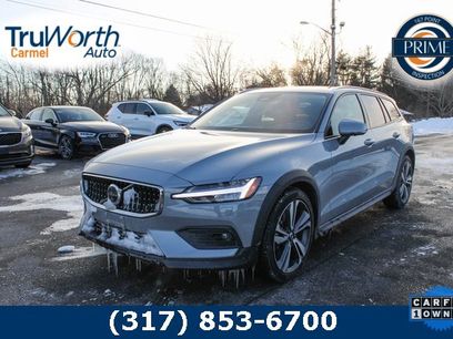 Used 2025 Volvo V60 B5 Cross Country Plus