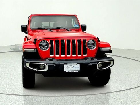 Used 2020 Jeep Gladiator Overland w/ Uconnect 4C Nav & Sound Group AWD/4WD image 2
