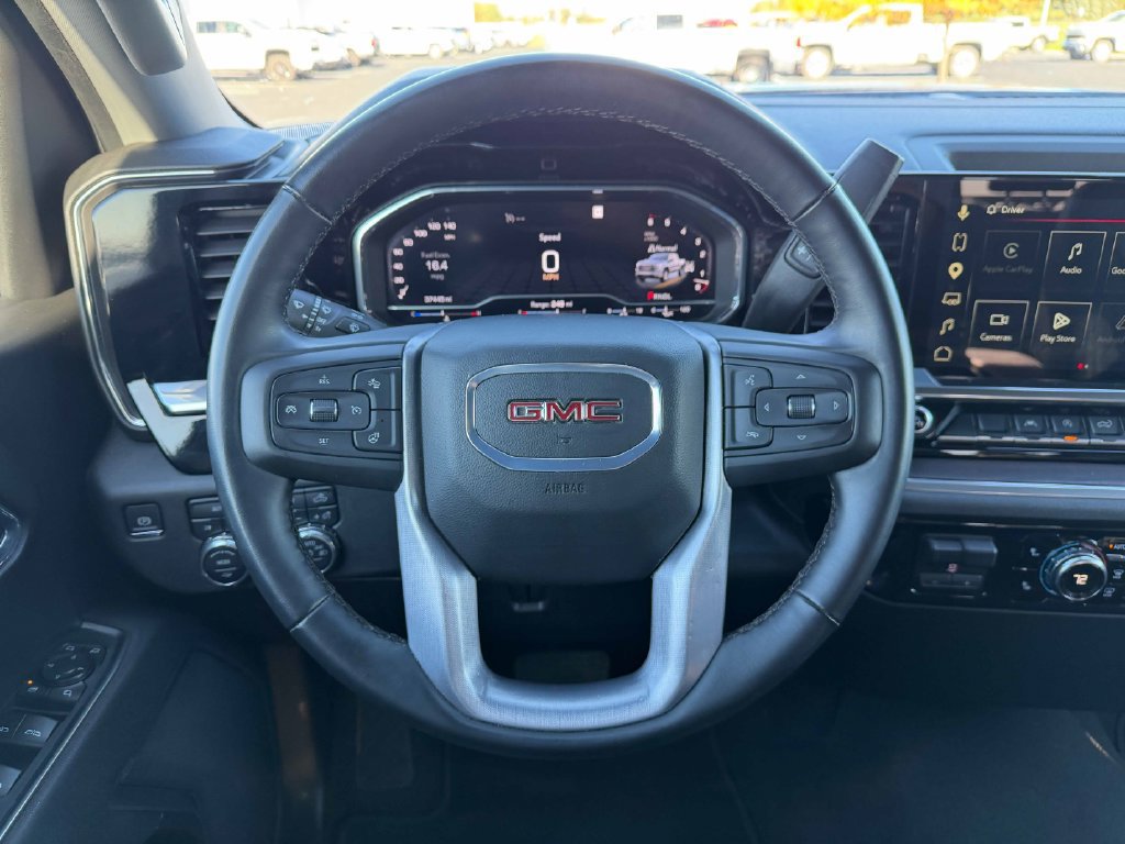 Used 2025 GMC Sierra 1500 SLT AWD/4WD image 35
