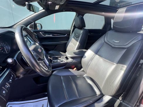Used 2020 Cadillac XT5 Premium Luxury AWD/4WD image 12
