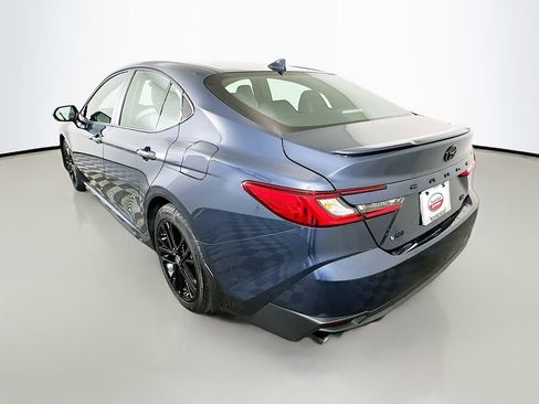 Certified 2026 Toyota Camry SE w/ Convenience Package FWD image 7