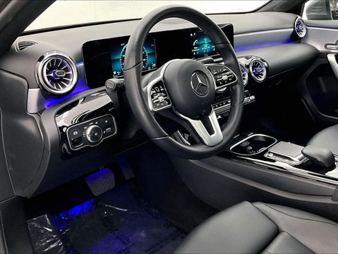 Certified 2022 Mercedes-Benz A 220 image 19