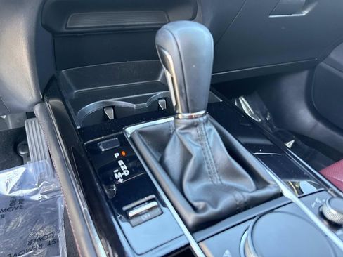 Certified 2023 MAZDA CX-30 AWD 2.5 S w/ Preferred Package image 37