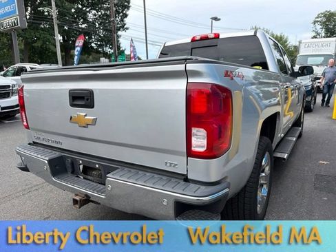 Used 2018 Chevrolet Silverado 1500 LTZ w/ Sport Package AWD/4WD image 5