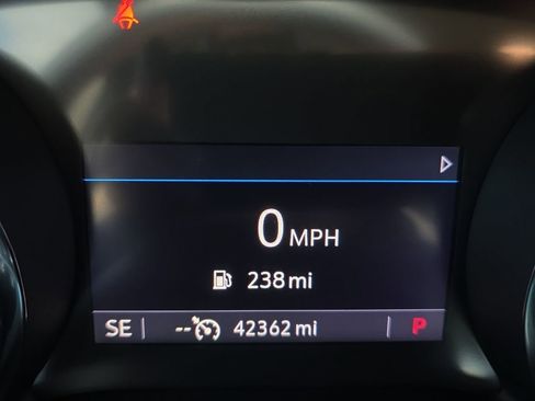 Used 2023 Buick Encore GX Select FWD image 22