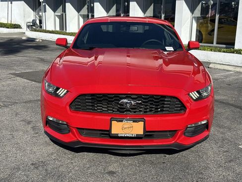 Used 2015 Ford Mustang Coupe image 7