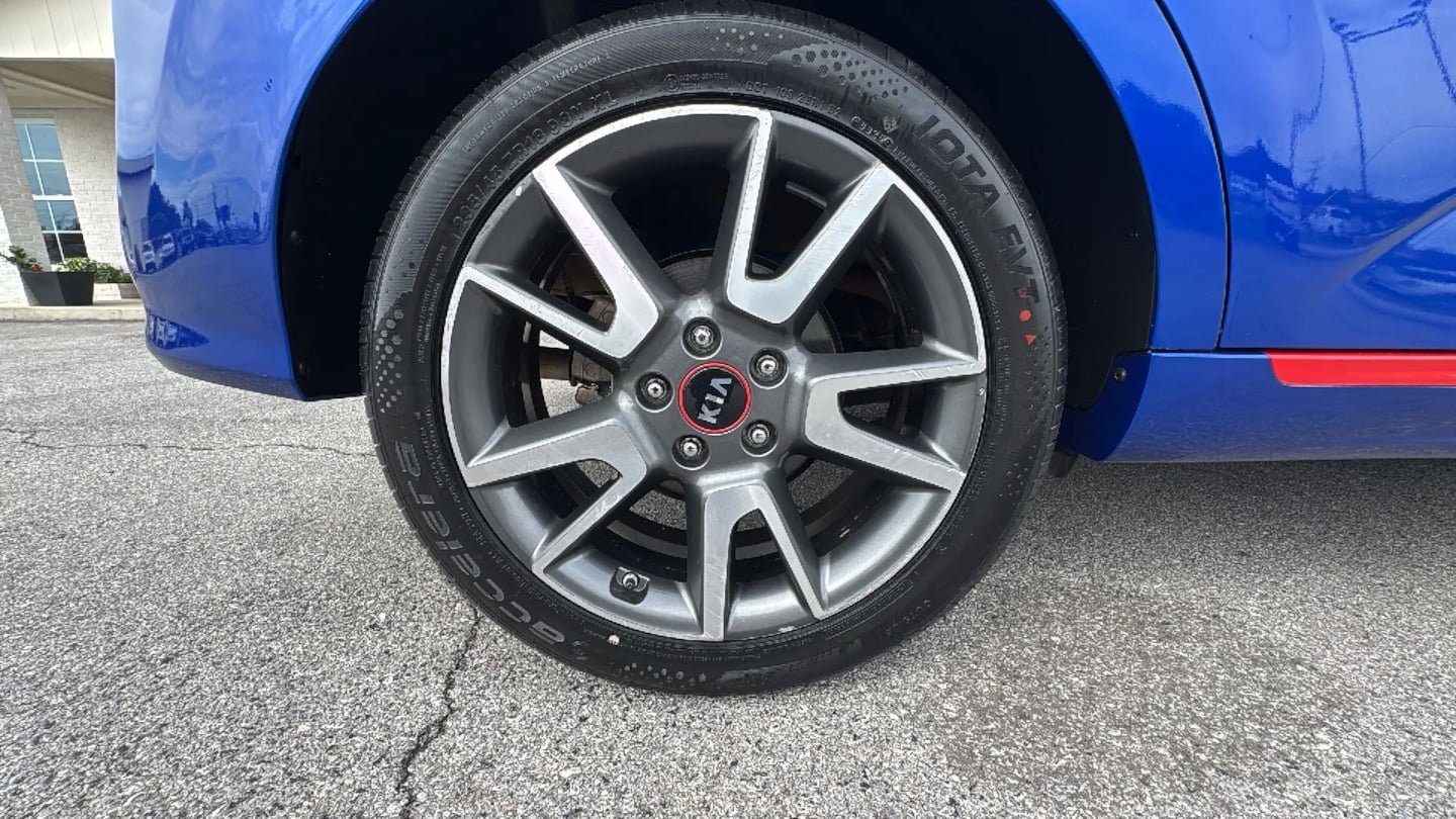 Used 2020 Kia Soul GT-Line FWD image 34