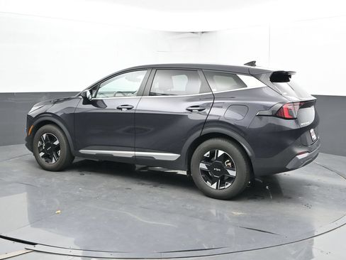 Used 2026 Kia Sportage LX FWD image 9