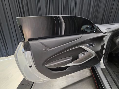 Used 2018 Chevrolet Camaro SS w/ Redline Edition RWD image 16