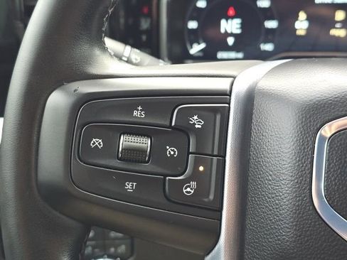 Certified 2024 GMC Sierra 1500 SLT image 17