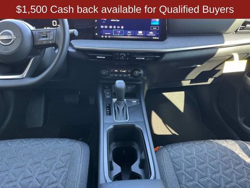 New 2026 Nissan Kicks SV w/ SV Premium Package image 18