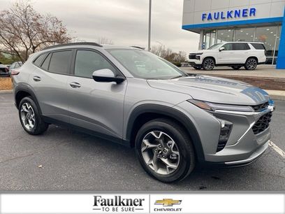 Used 2025 Chevrolet Trax LT w/ LT Convenience Package