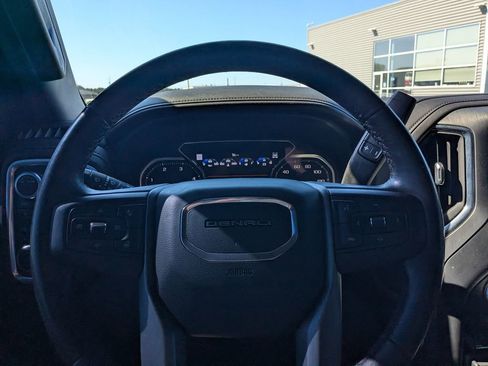 Used 2022 GMC Sierra 3500 Denali w/ Denali Ultimate Package AWD/4WD image 20