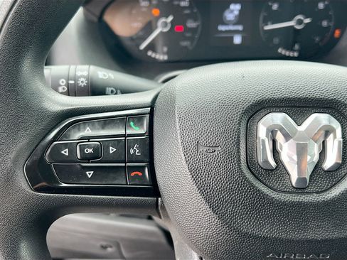Used 2023 RAM ProMaster 2500 FWD image 18