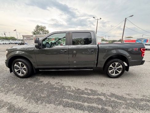 Used 2019 Ford F150 XL w/ Equipment Group 101A Mid RWD image 4
