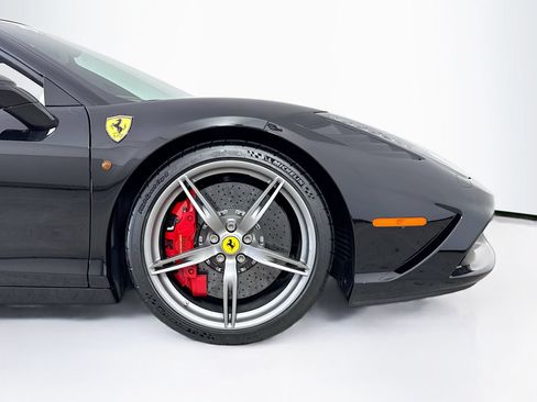 Certified 2015 Ferrari 458 Speciale Coupe RWD image 26