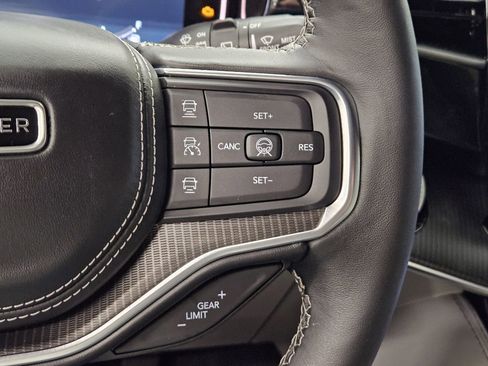 New 2026 Jeep Grand Wagoneer Summit w/ Rear Seat Video Group I image 20